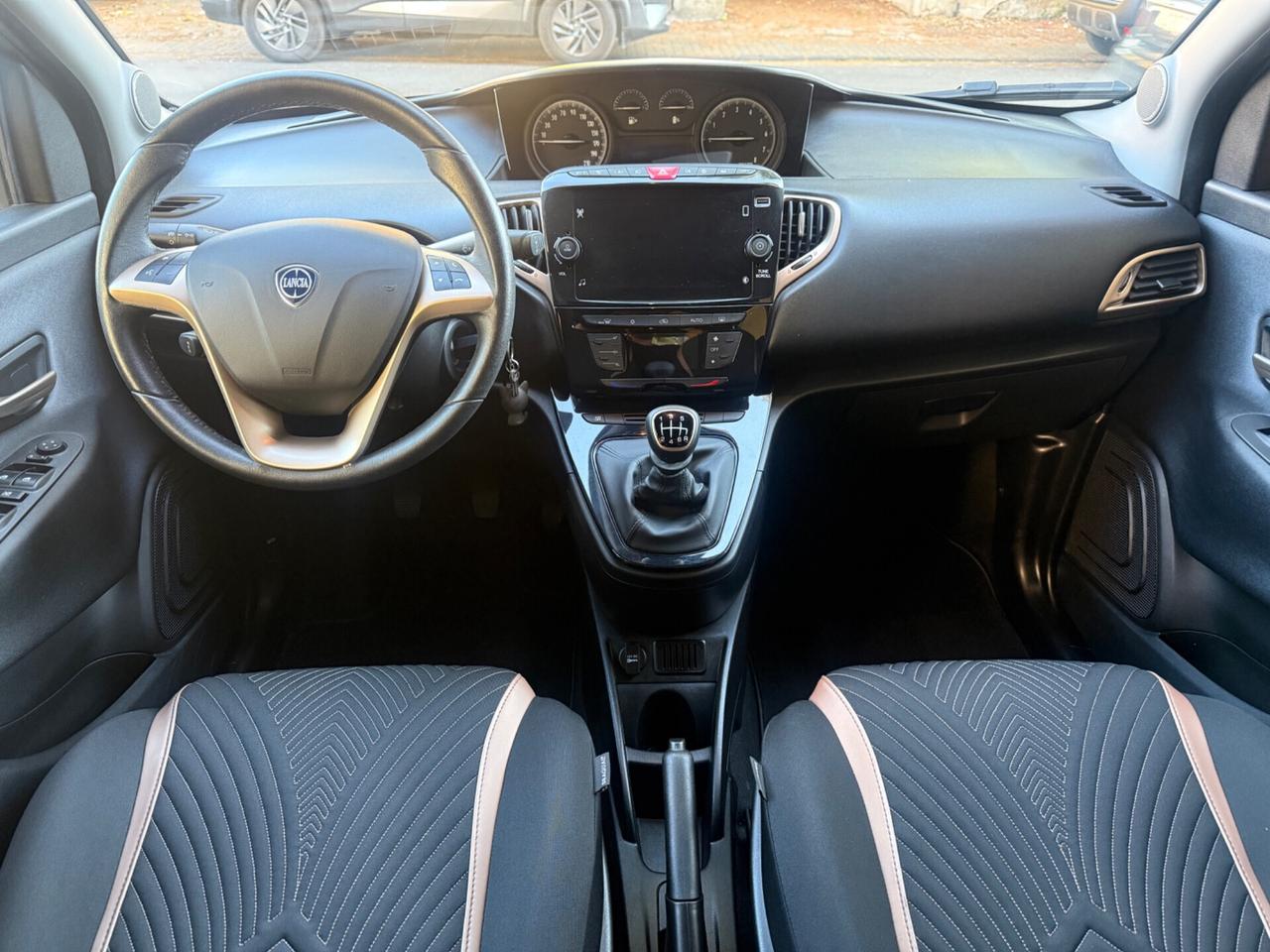 Lancia Ypsilon 2021 - 1.0 69cv S&S Hybrid Ecochic UnYca