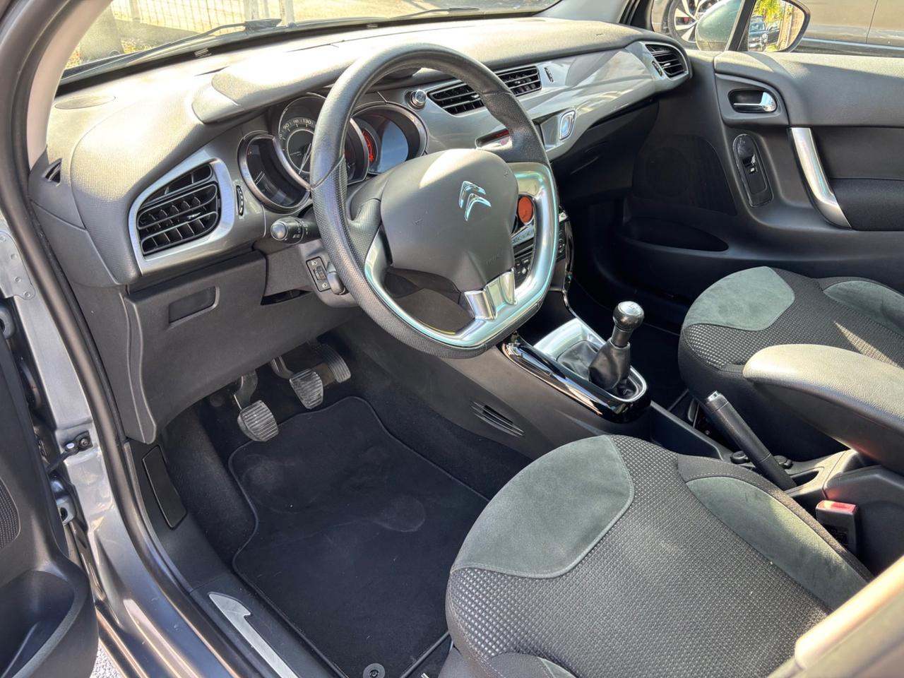 CITROEN C3 1.4 BENZ EXCLUSIVE 60.000KM