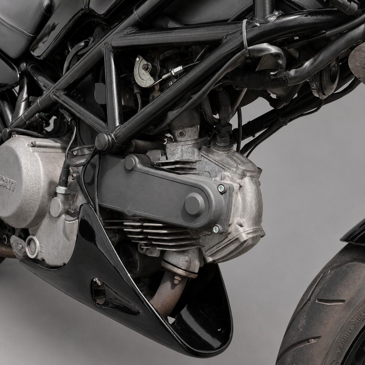 Ducati Monster 620 Dark
