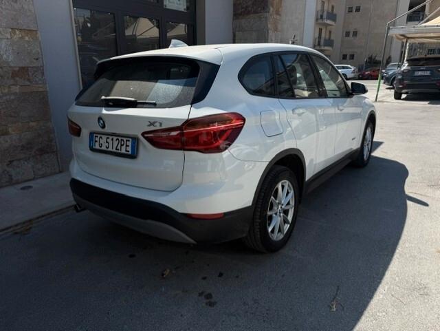 Bmw X1 sDrive16d