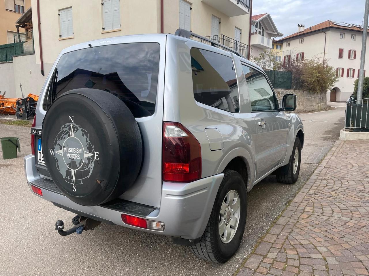 MITSUBISHI PAJERO 2.5 TDI 85kW 3PORTE - GANCIO TRAINO