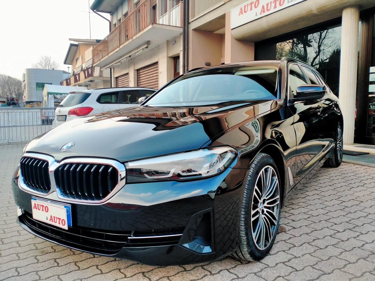 BMW 520 D TOUR. MHEV 48V XDRIVE M.Y.22 LEGA 19 MSPORT / PELLE NERA