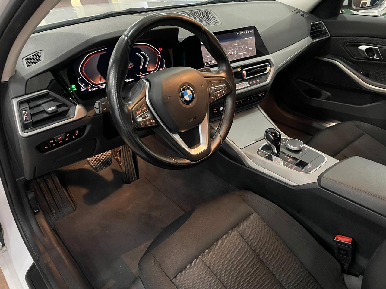 BMW 318D MHEV 48V ADVANTAGE - Luglio 2021