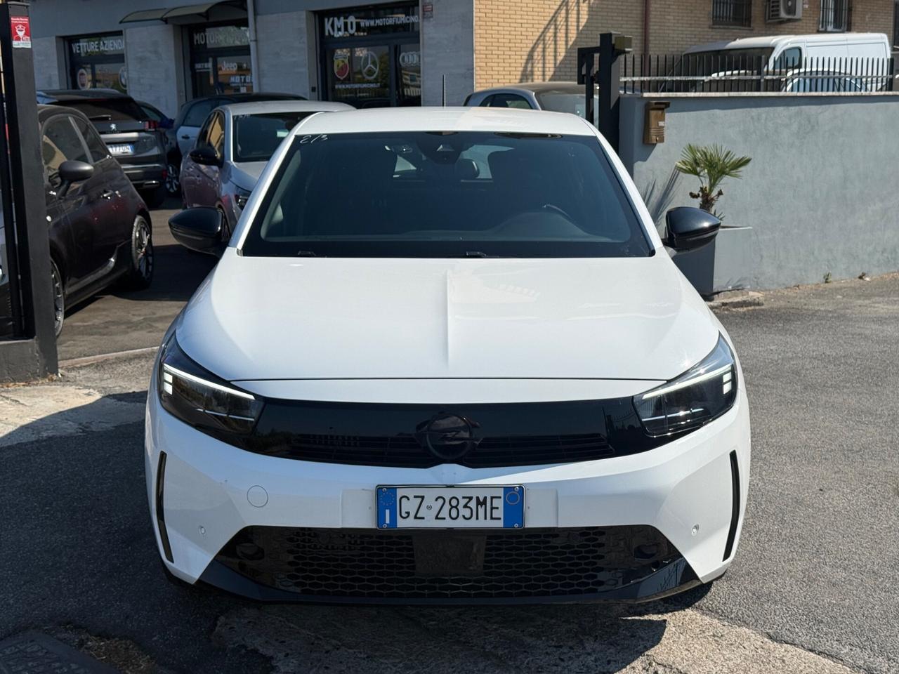 Opel Corsa 1.2 GS 100cv Arktis white