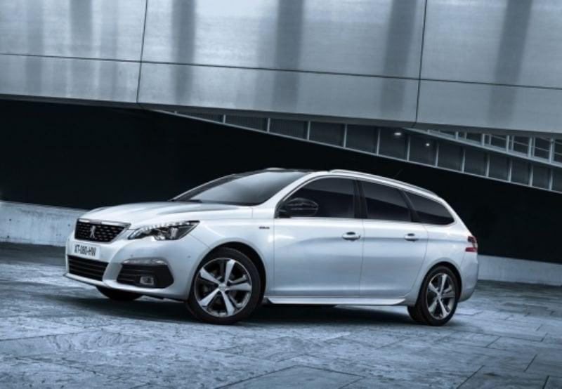 Peugeot 308 II 2018 SW SW 1.5 bluehdi Allure s&s 130cv