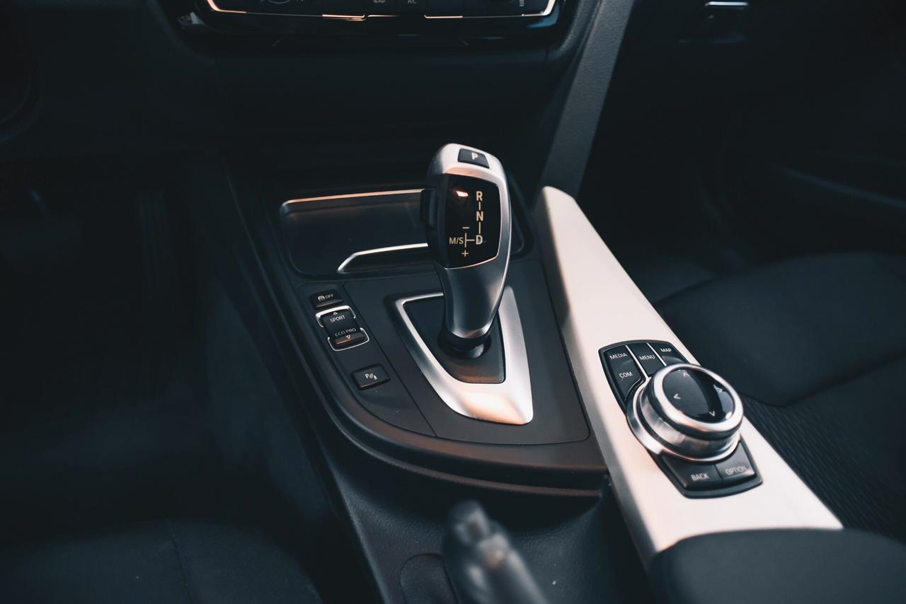 Bmw 318 320d Touring Msport