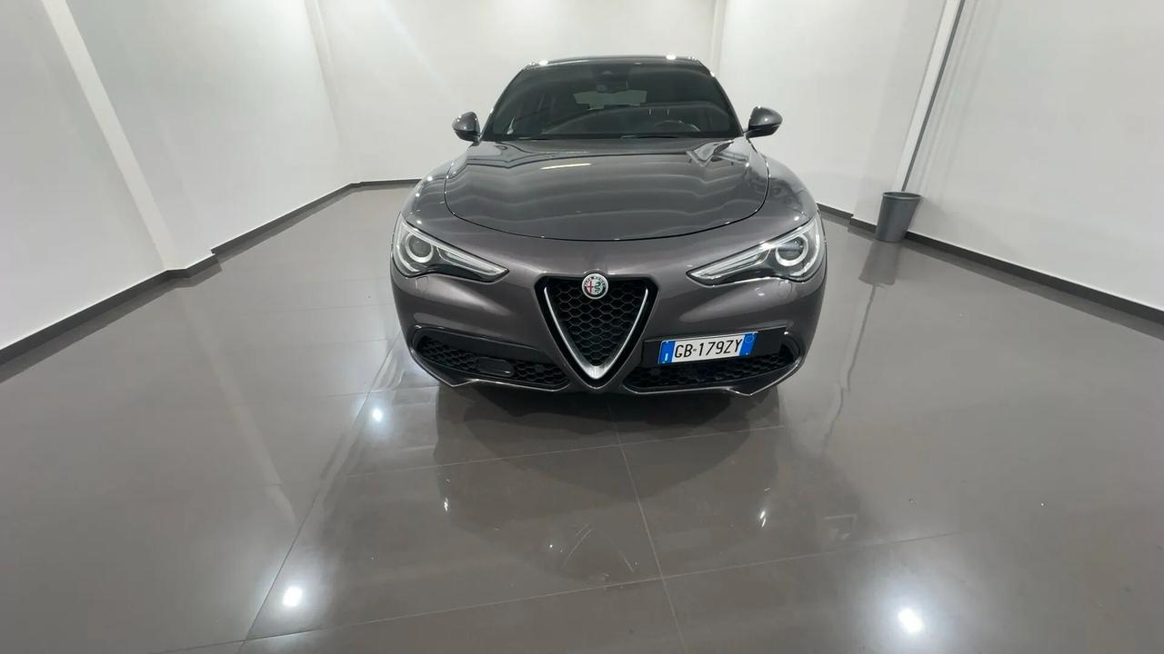 Alfa Romeo Stelvio 2.0 Turbo 280 CV AT8 Q4 Super