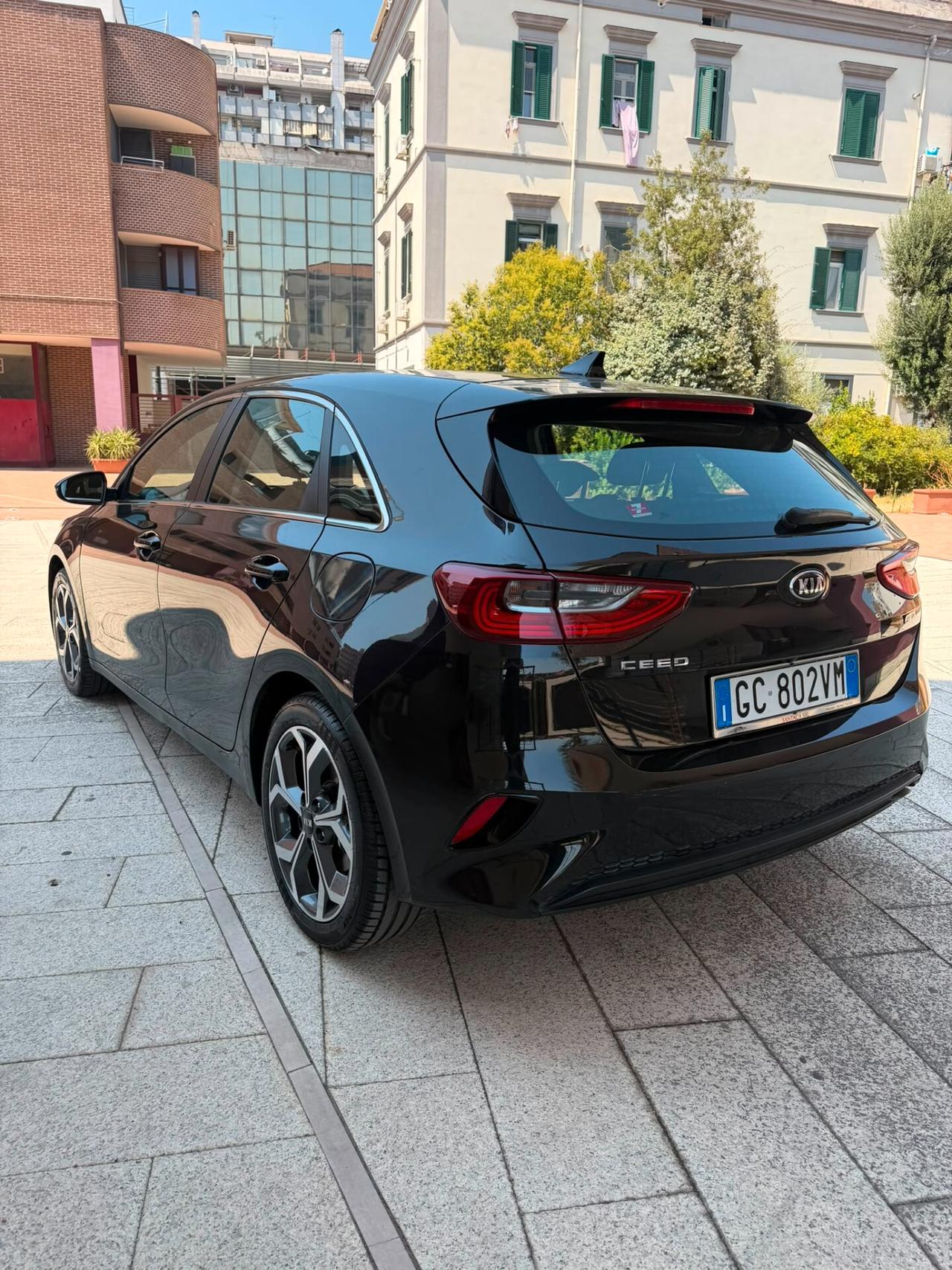 Kia Ceed 1.4 MPi GPL 5p. Urban