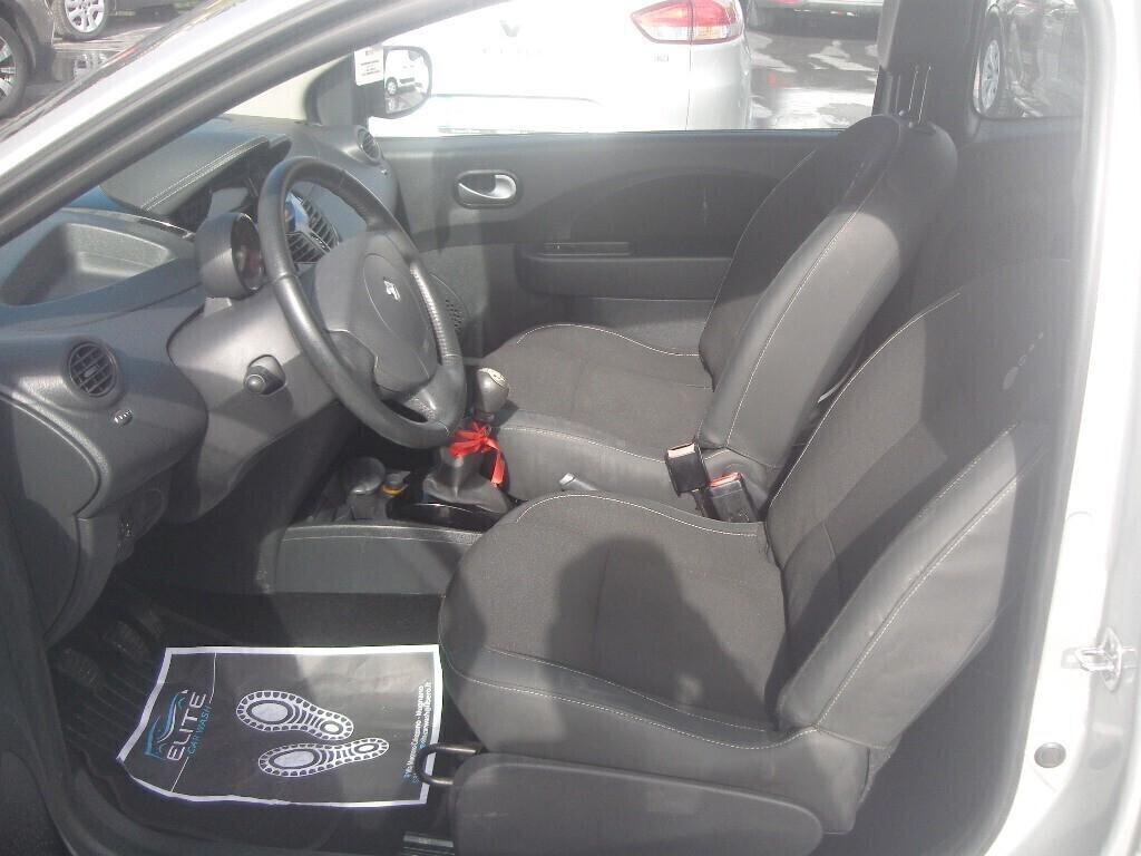 Renault Twingo 1.2 Live - 2011