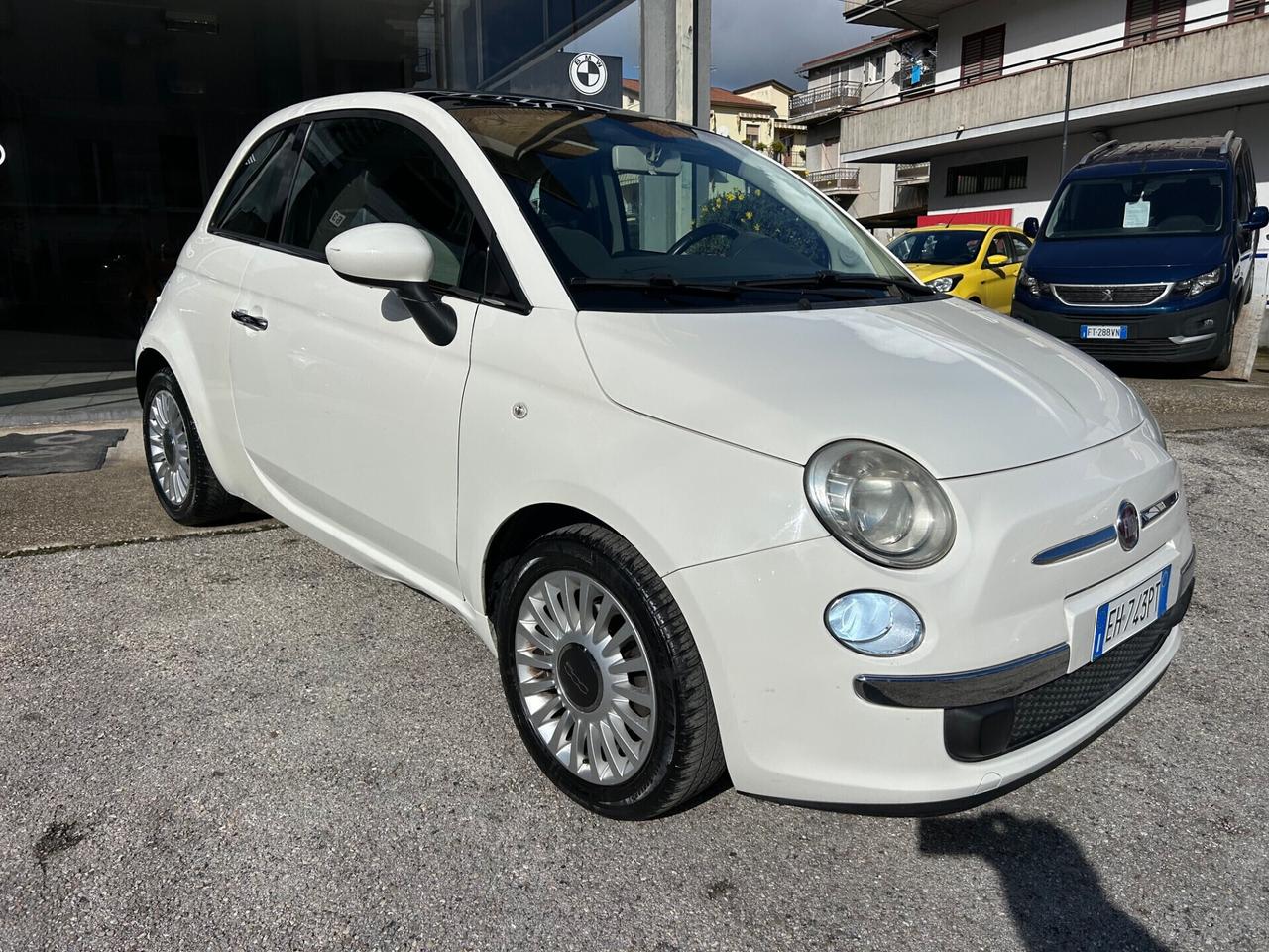 Fiat 500 1.3 MJ ( DIESEL) LOUNGE “ Neopatentati “