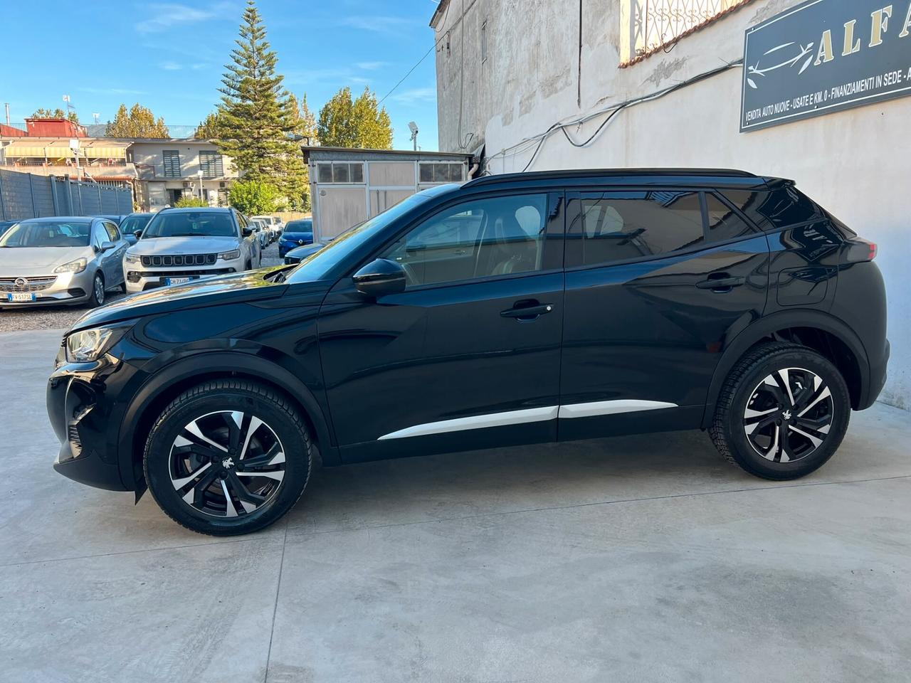 PEUGEOT 2008 1.2 PureTech 130CV 2023!!! ALLURE!!!