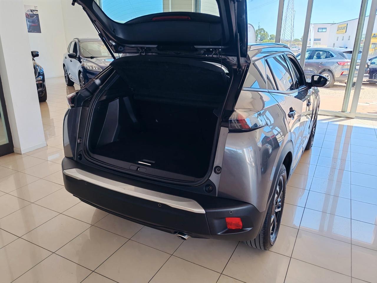 Peugeot 2008 BlueHDi 130 S&S EAT8 Allure 2021
