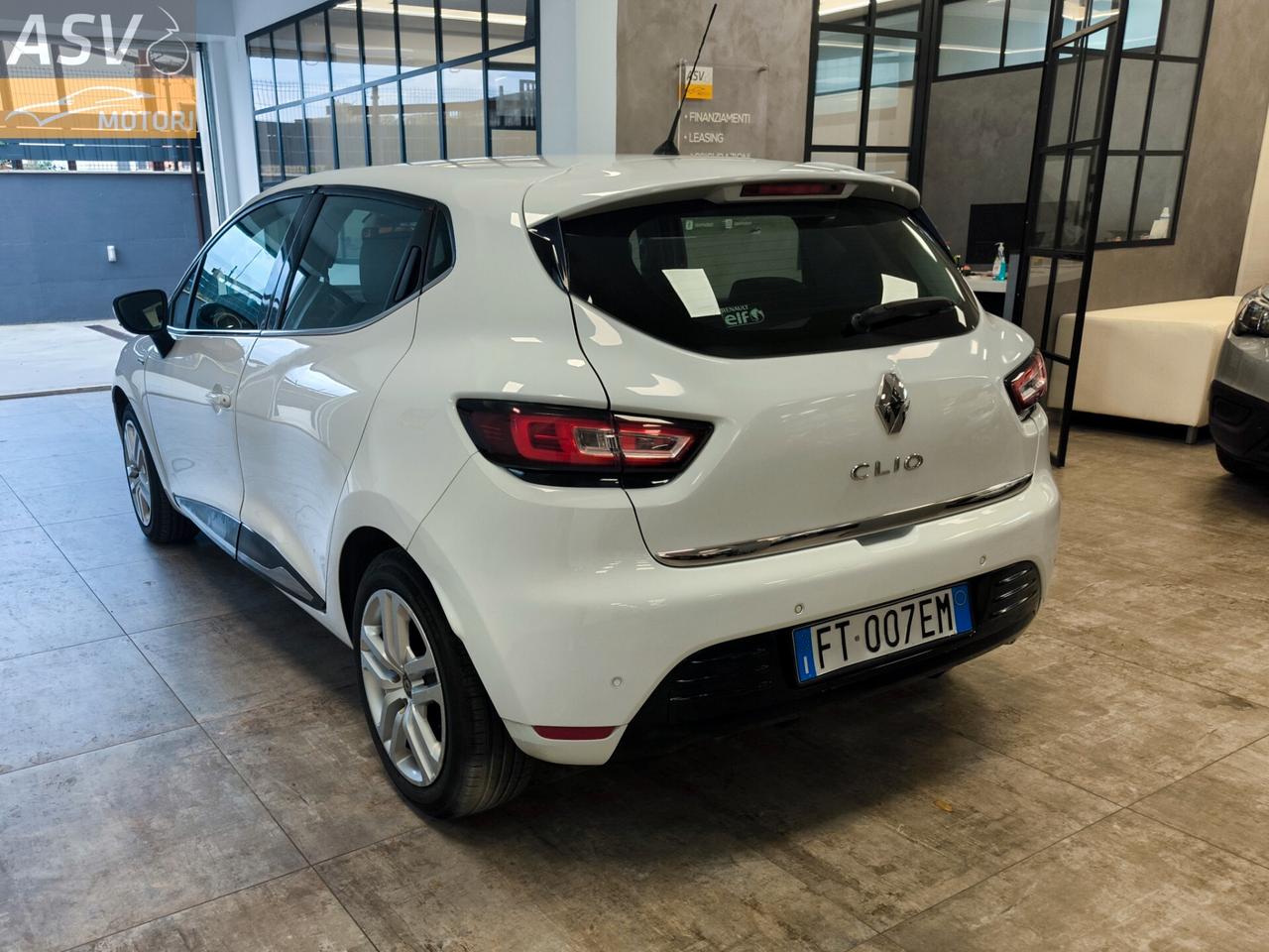 Renault Clio dCi 8V 90 CV 5 porte Duel