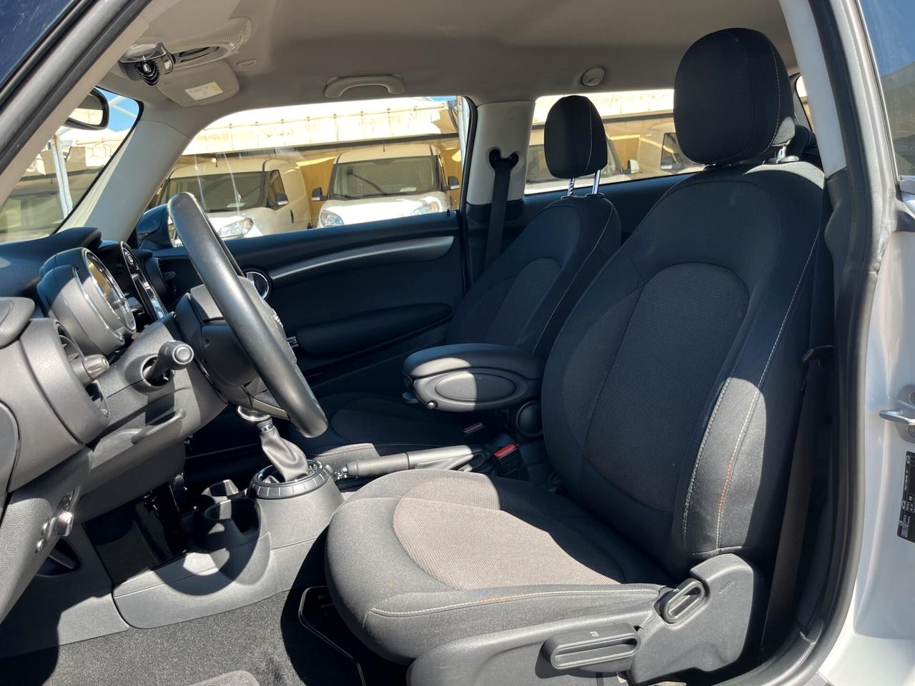 MINI Cooper D 1.5 116CV 3p Automatica Hype SPORT