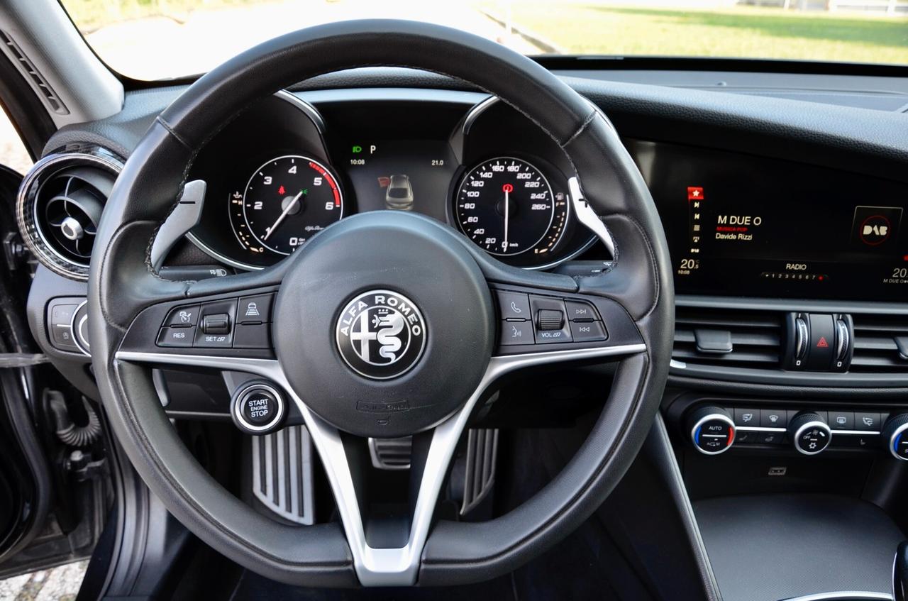 ALFA ROMEO GIULIA 2.2 TD VELOCE Q4 210cv AWD AUTO, UFF ITALIANA, TETTO, EURO 6B, NAVI, RETROCAMERA, 19", PERMUTE