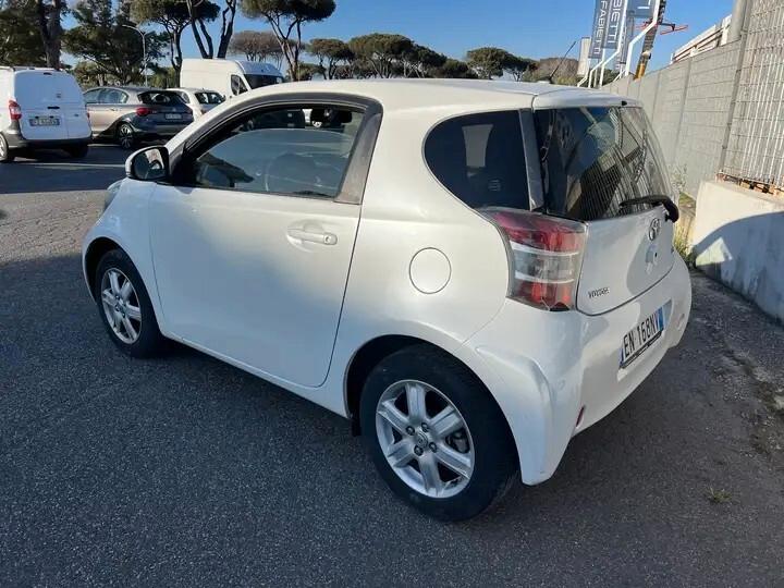 Toyota iQ 1.0 Lounge
