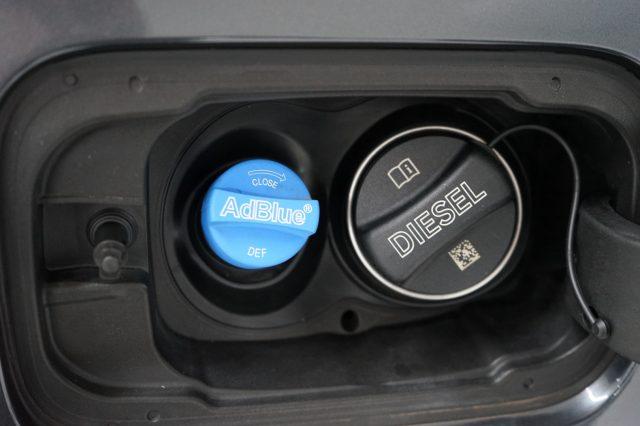 BMW 318 d MHEV Touring Business Advantage Certificata ITA