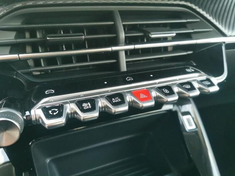 Peugeot 208 Hybrid 100 e-DCS6 Style
