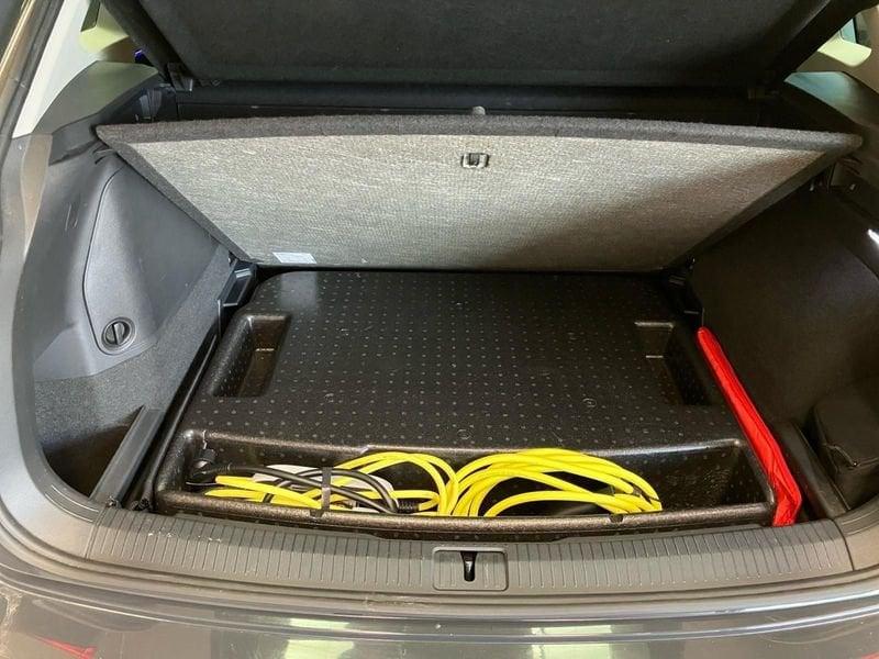 Volkswagen Tiguan 1.4 TSI eHYBRID DSG Elegance