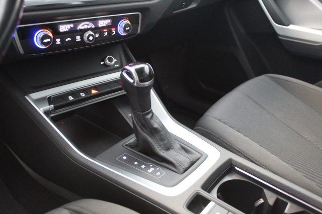 AUDI Q3 2.0 TDI 150 CV S-Tronic Business