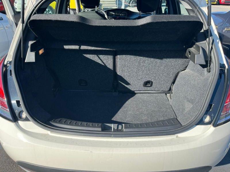 Lancia Ypsilon Ypsilon 1.2 69 CV 5 porte Elefantino Blu