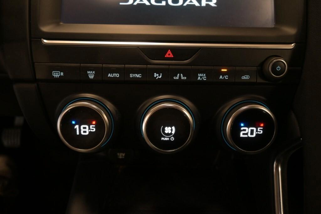 Jaguar E-PACE 2.0D 150CV ( FARI LED - PDC - NAVI - MIRROR - CERCHI 19 - TELECAMERA POST. )