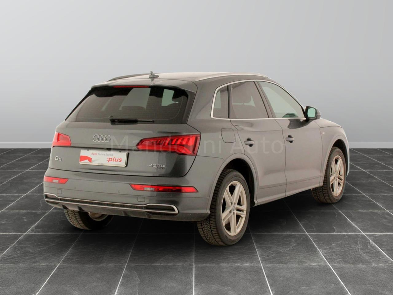Audi Q5 40 2.0 tdi 190cv s line plus quattro s tronic