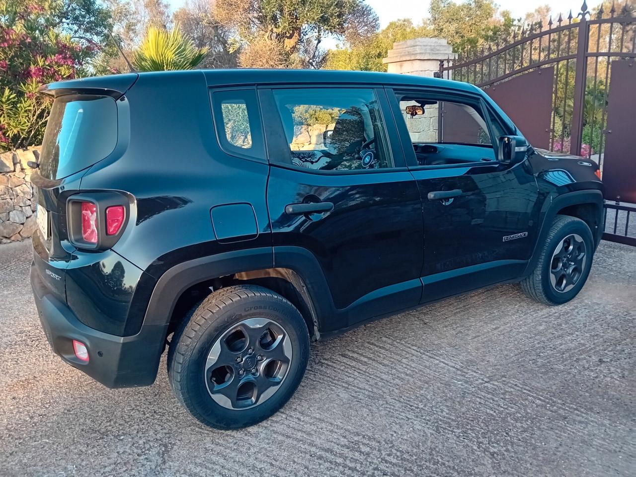 Jeep Renegade 2.0 Mjt 4WD Active Drive Sport 120cv