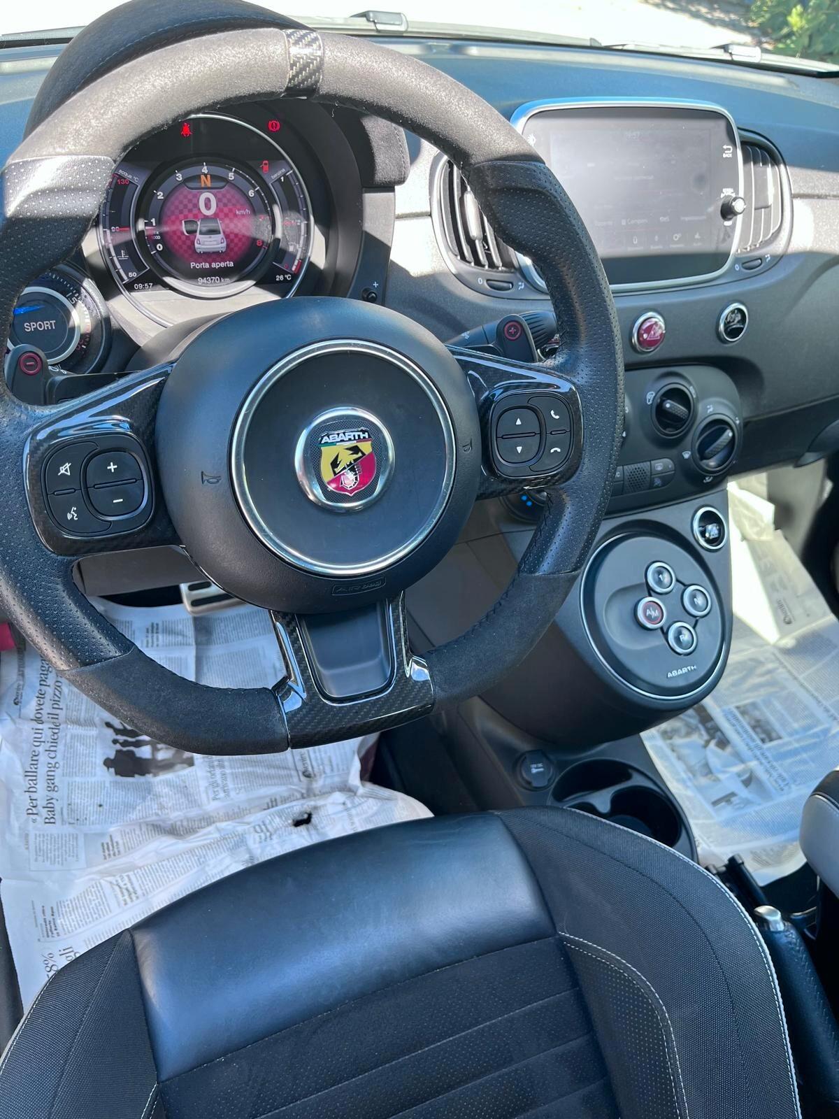 Abarth 595 C 1.4 Turbo T-Jet 180 CV Competizione "Cabrio"