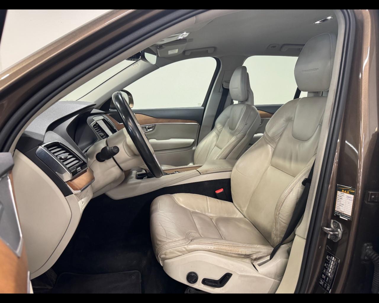 VOLVO XC90 D5 AWD GEARTRONIC INSCRIPTION