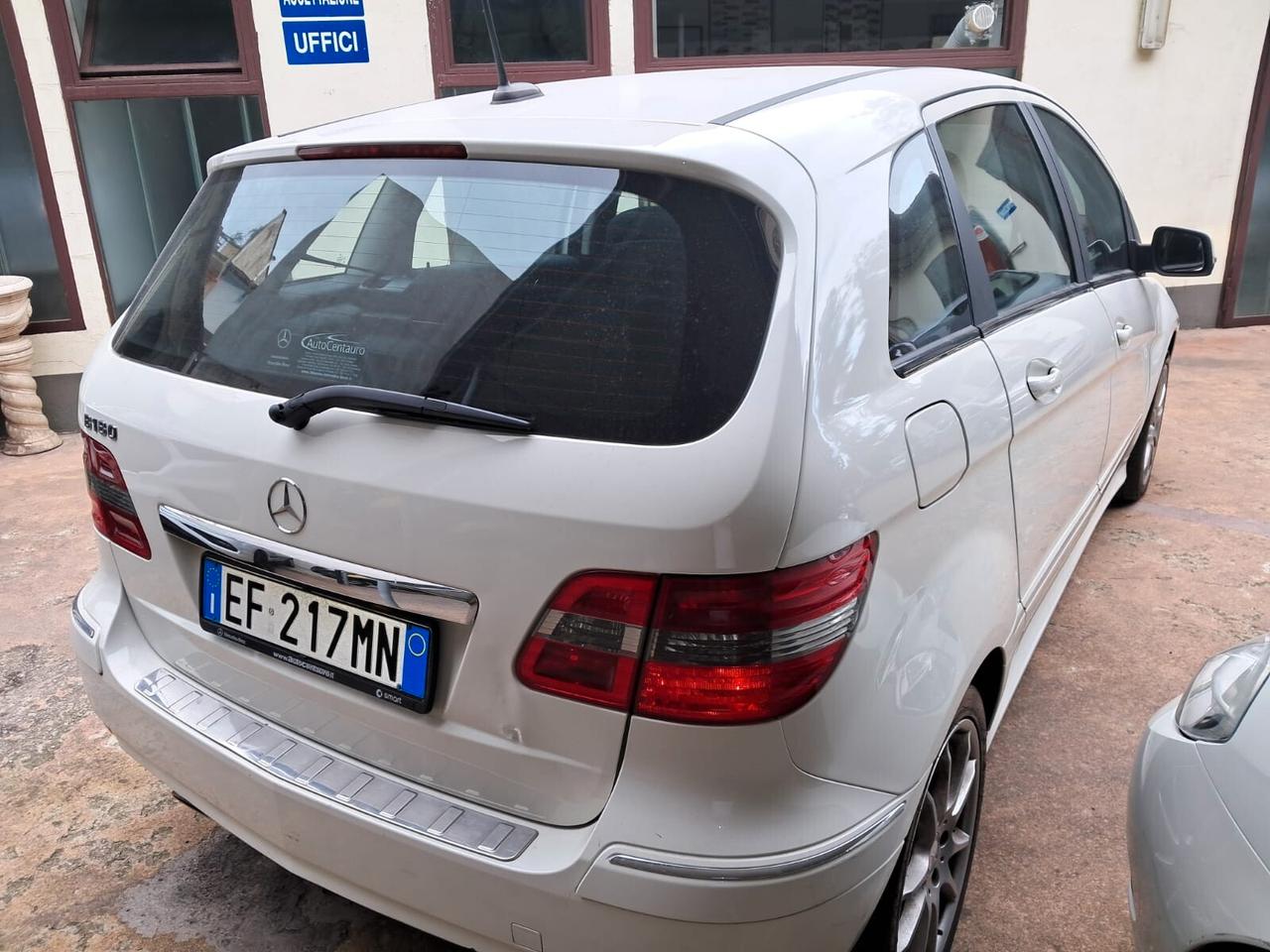 Mercedes-benz B 180 B 180 BlueEFFICIENCY Premium