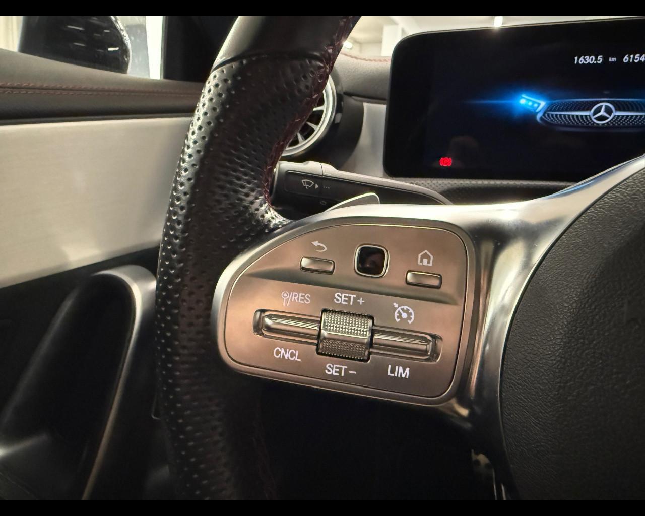 Mercedes-Benz CLA Coupé (C118) - CLA 200 d Automatic Premium