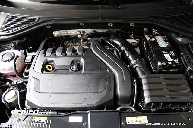 Volkswagen T-Roc 1.5 TSI DSG R-Line Facelift