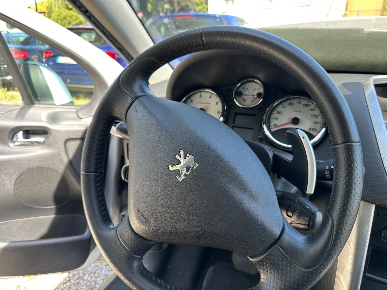 Peugeot 207 1.4 benzina 5p. 2 Tronic XS