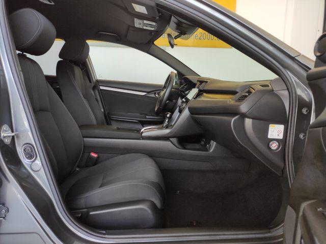 HONDA Civic 1.0T 5 porte Elegance Navi NEOPATENTATI