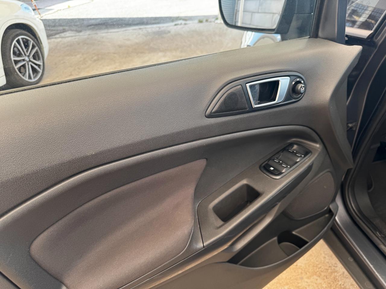 Ford EcoSport 1.5 TDCi 95 CV Plus - 2015