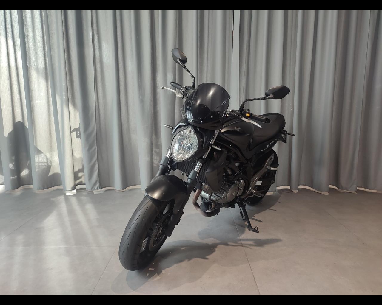 SUZUKI SFV Gladius 650 - ABS