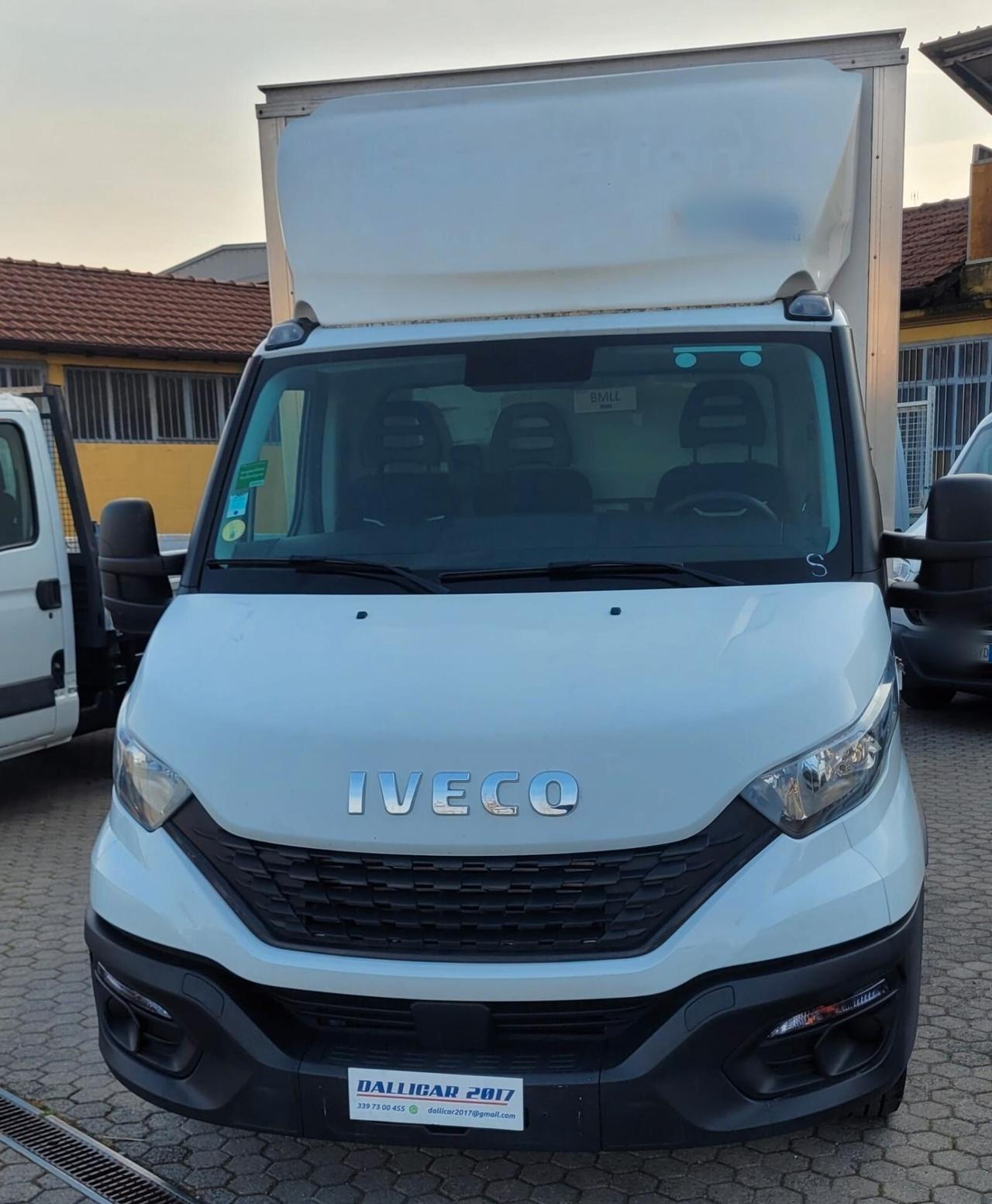 IVECO DAILY 35-160 3.0 (68.179 km)