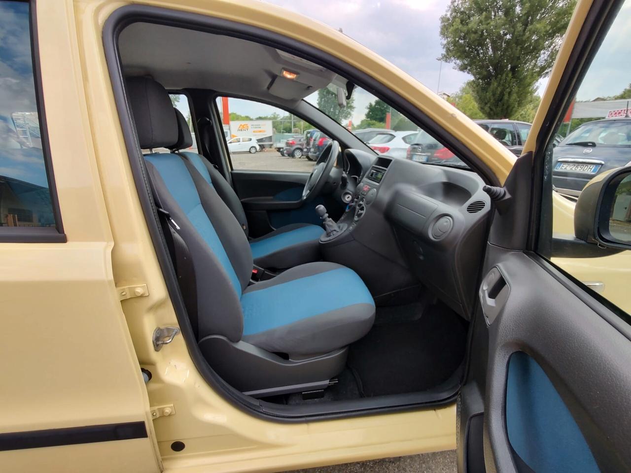 Fiat Panda 1.2 Dynamic NATURAL POWER MAMY, BENZINA\METANO, OK NEOPATENTATI, GARANZIA.12 MESI