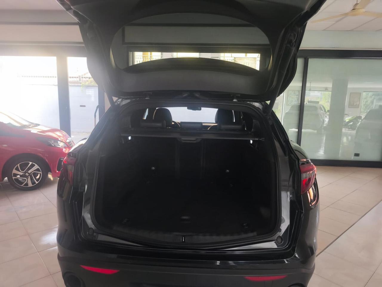 Alfa Romeo Stelvio 2.2 Turbodiesel 190 CV AT8 Q4 Sprint 86000KM !!!