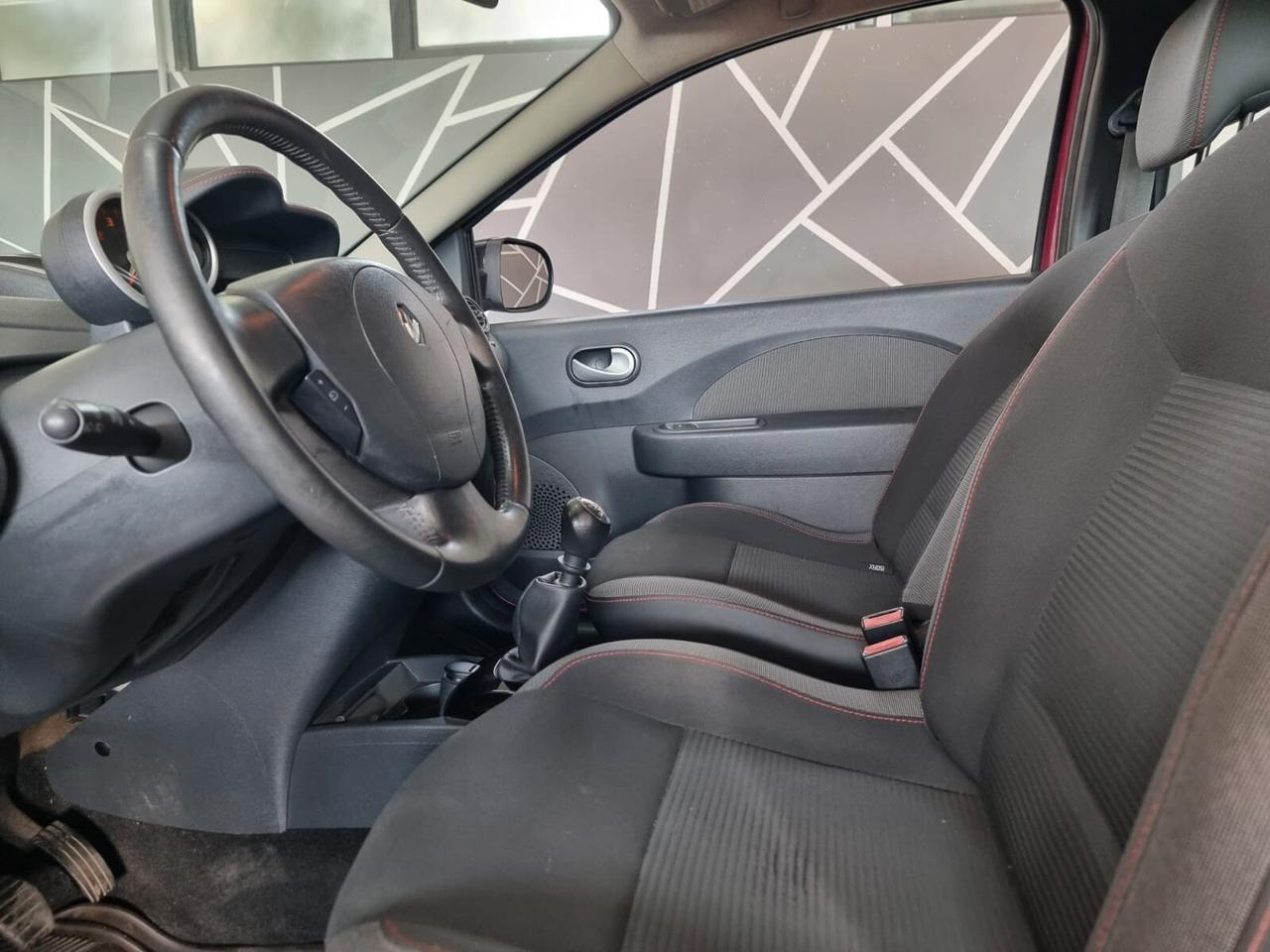 Renault Twingo 1.2 16V Live NEOPATENTATI