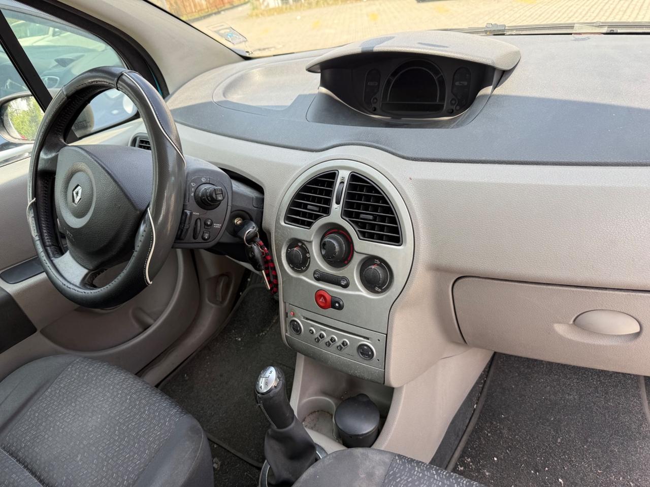 Renault Modus 1.2 16V Luxe Privilège