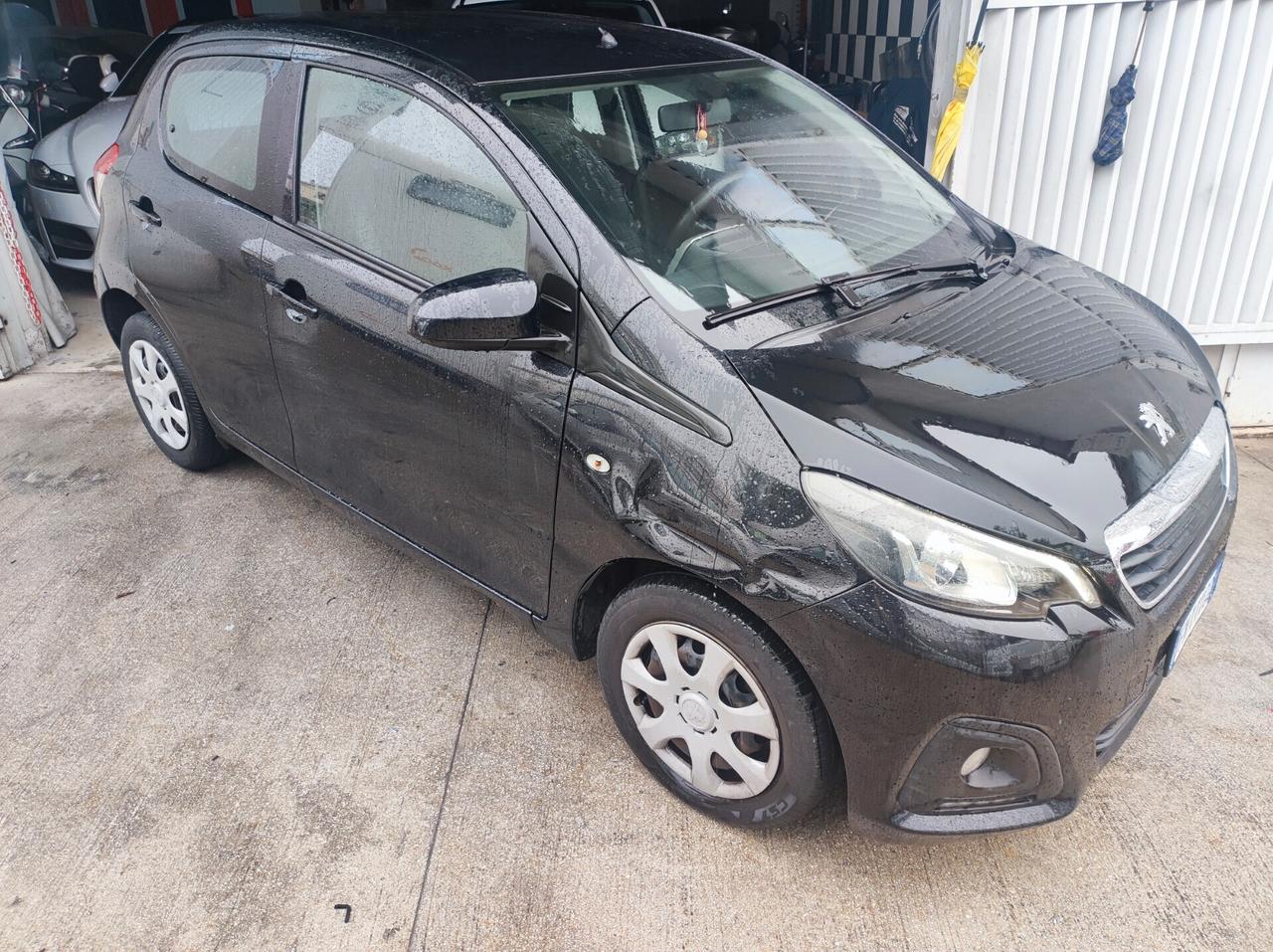 Peugeot 108 VTi 68 5 porte Allure