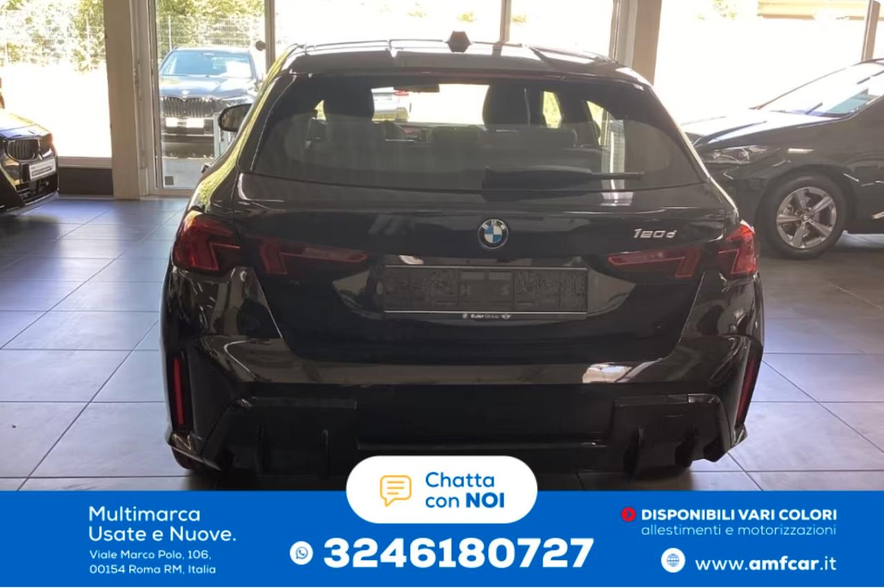 Bmw 120d M Sport, sedili sportivi Panorama