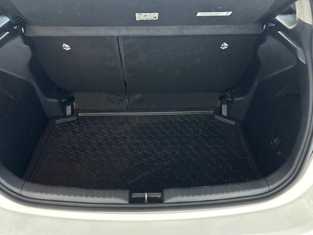 TOYOTA Yaris 1.0 5 porte Active