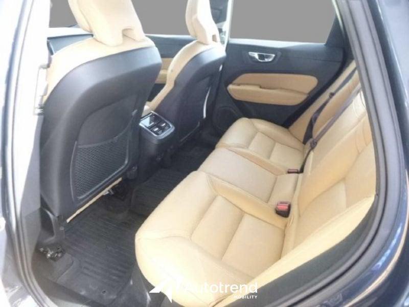 Volvo XC60 B5 235+14 CV AWD Mild Hybrid Diesel Automatico Inscription