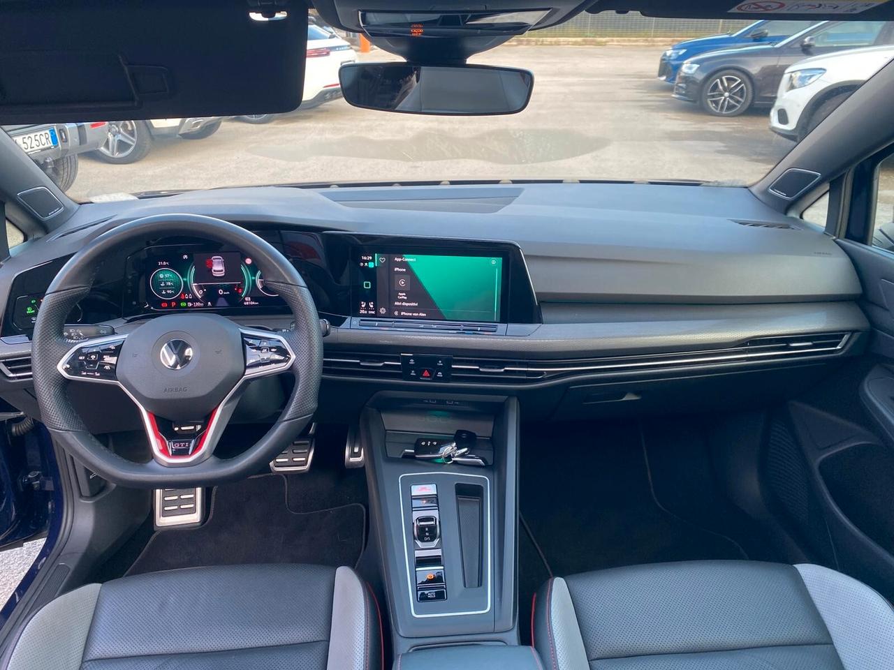 Volkswagen Golf GTI 2.0 TSI DSG