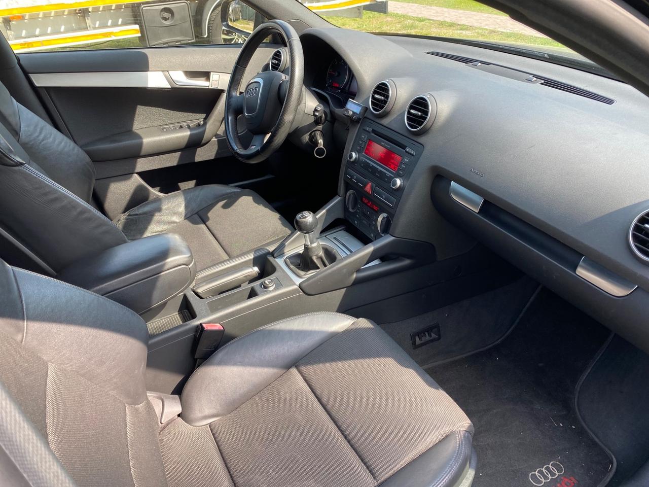 Audi A3 SPB 2.0 16V TDI Ambition