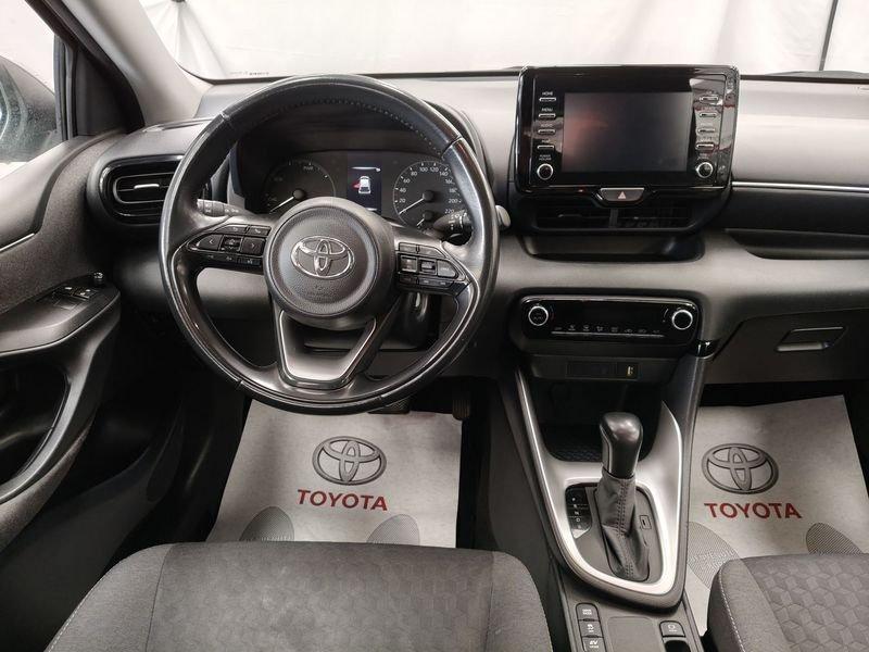 Toyota Yaris Hybrid Active MY21