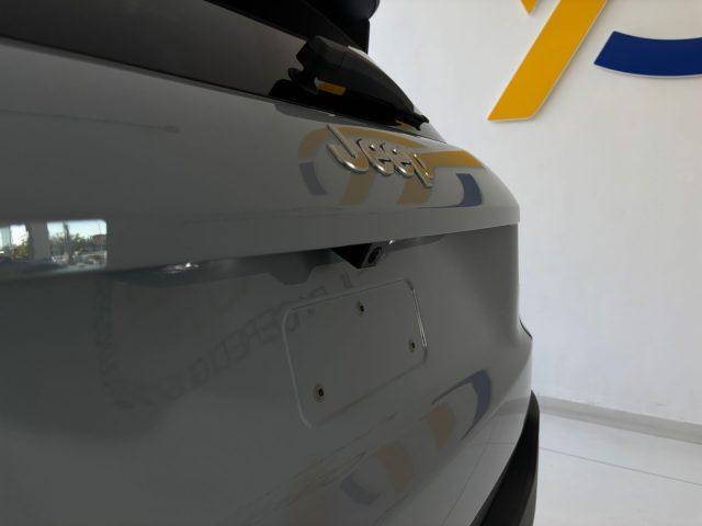 JEEP Avenger 1.2 Turbo 110 CV MHEV Summit tua da ?289,00 mens